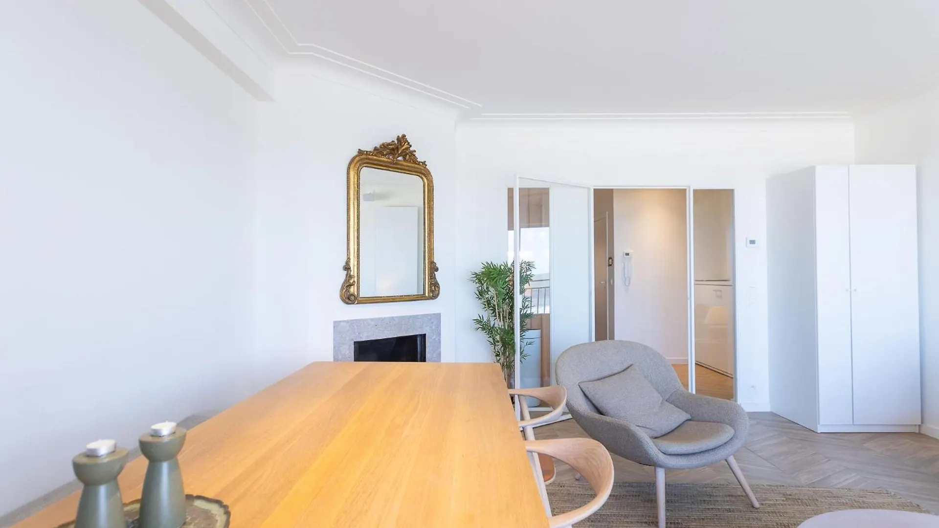 Apartment With Magnificent Sea-View Middelkerke Belgium