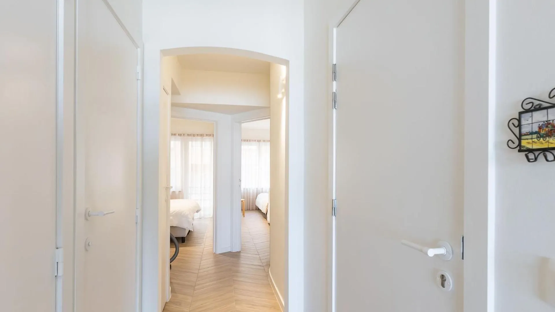 Apartment With Magnificent Sea-View Middelkerke
