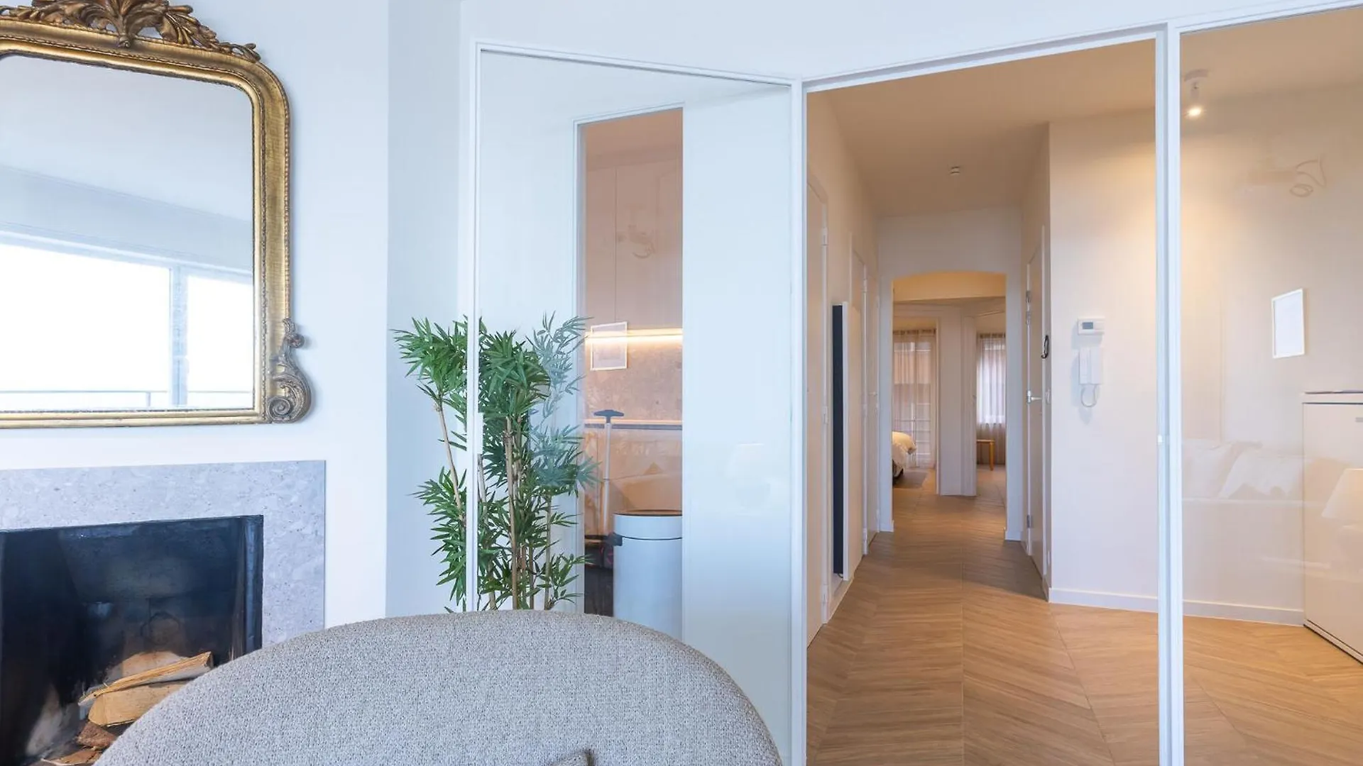 Apartment With Magnificent Sea-View Middelkerke